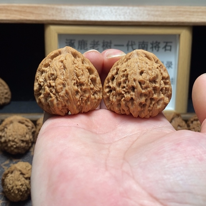 文玩核桃吊坠40/39/38