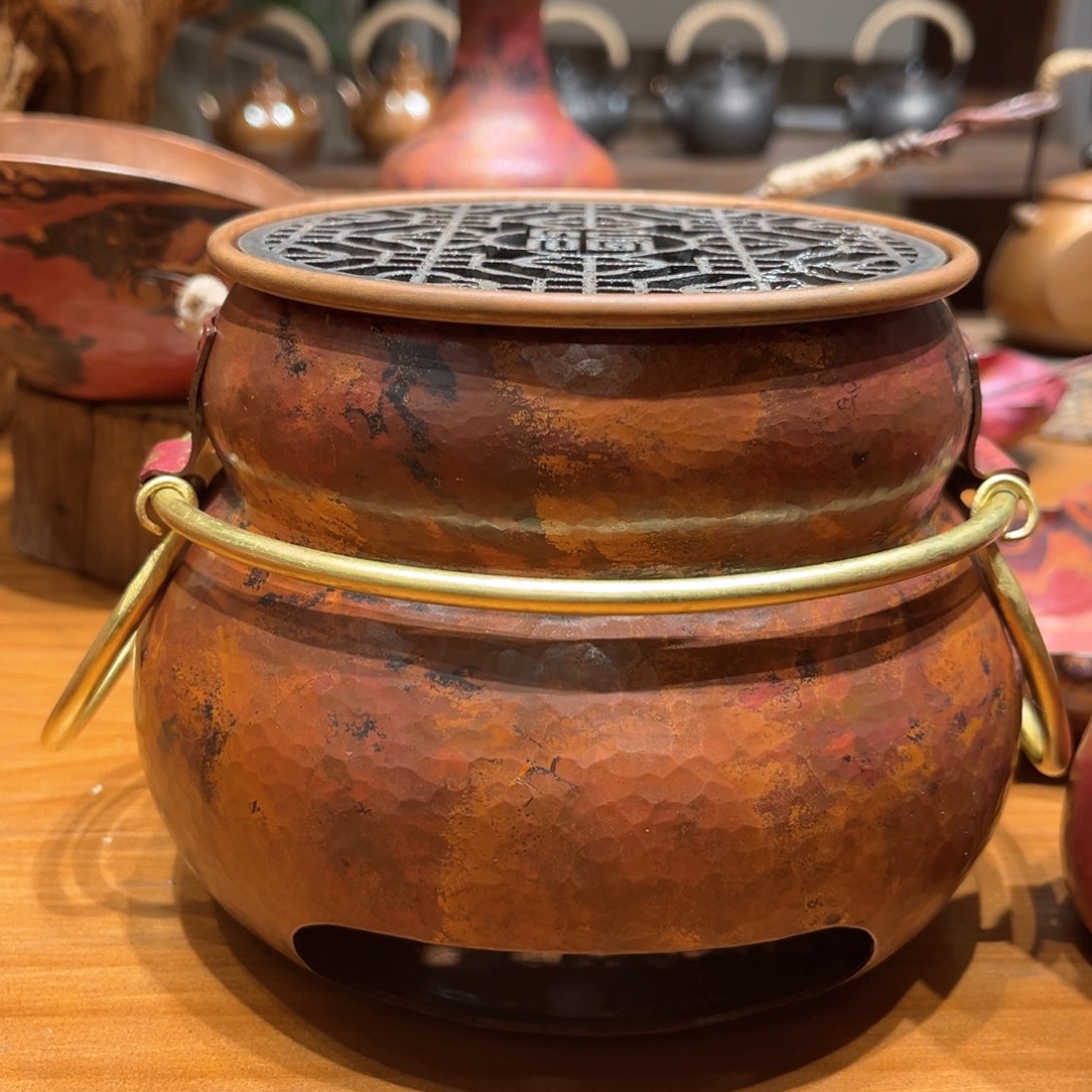 淬火色葫芦炉子手工锻打工艺