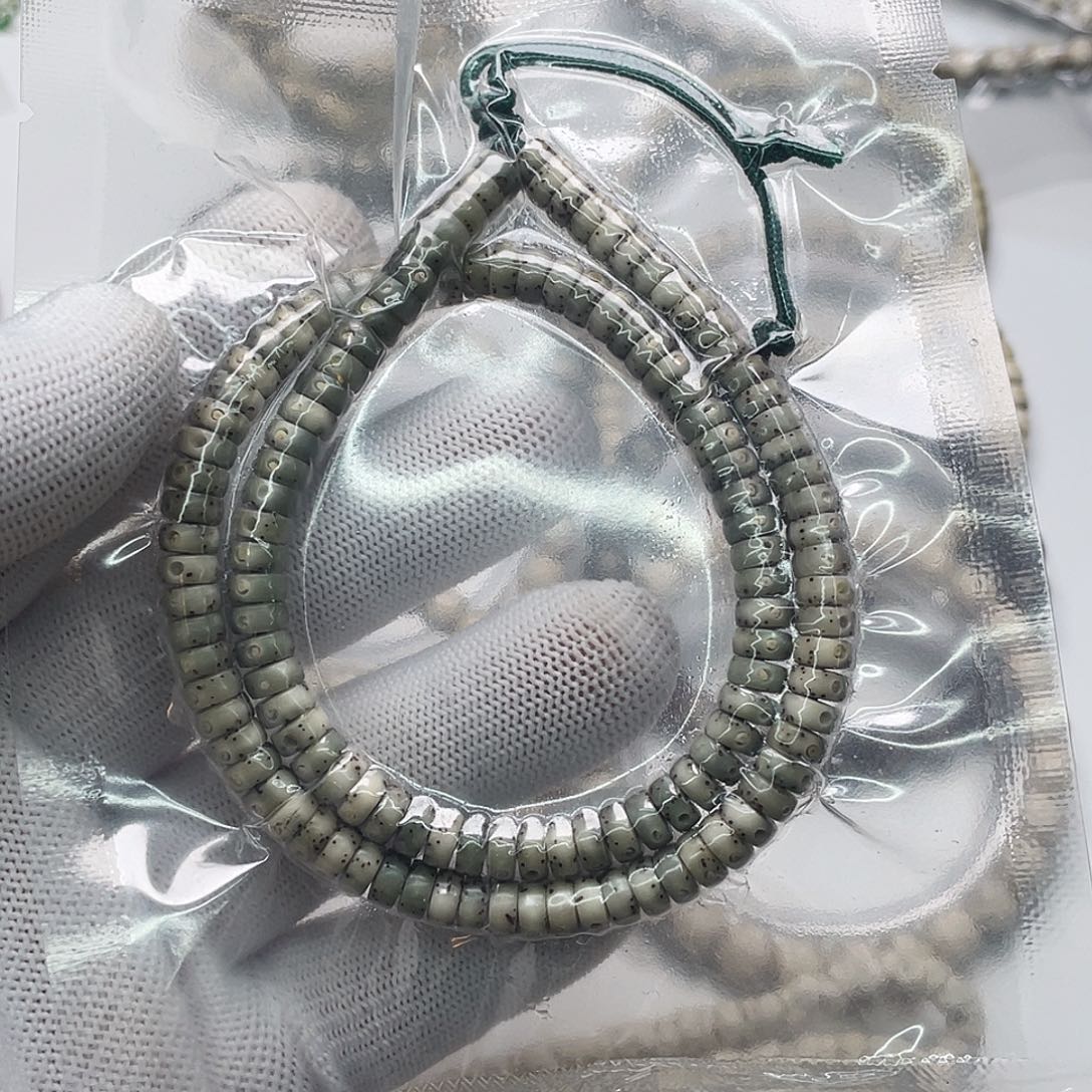 星月菩提把件满绿3x6药片108