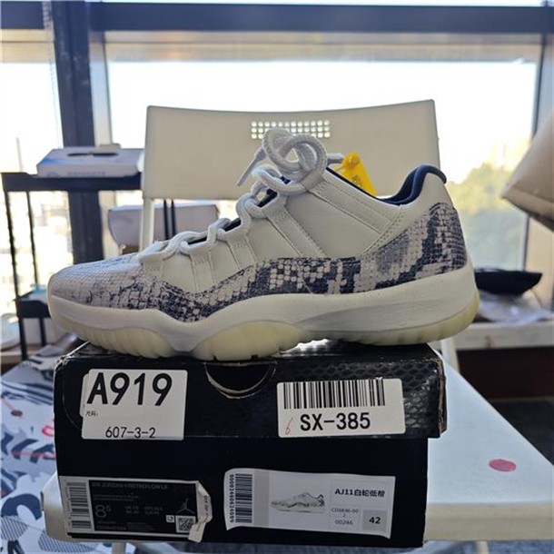 Nike aj11白蛇低帮 42码 全新原盒 12月3 sun A919