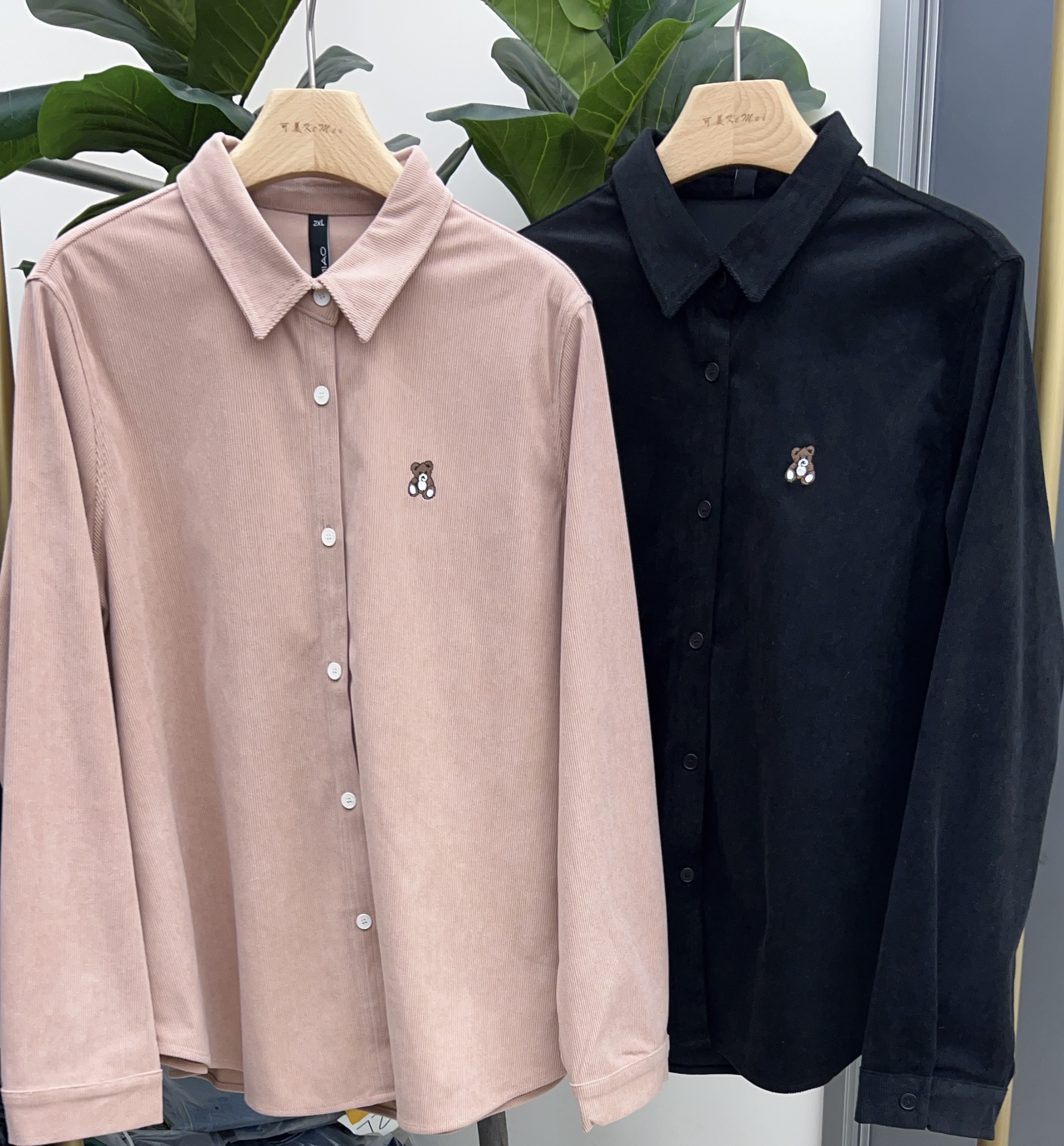 水淼百搭修身显瘦加绒衬衫9223