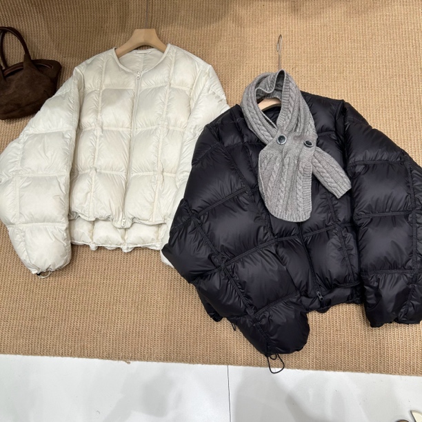 达标90绒冬季新款韩版宽松保暖云朵泡芙感白鸭绒短款外套女