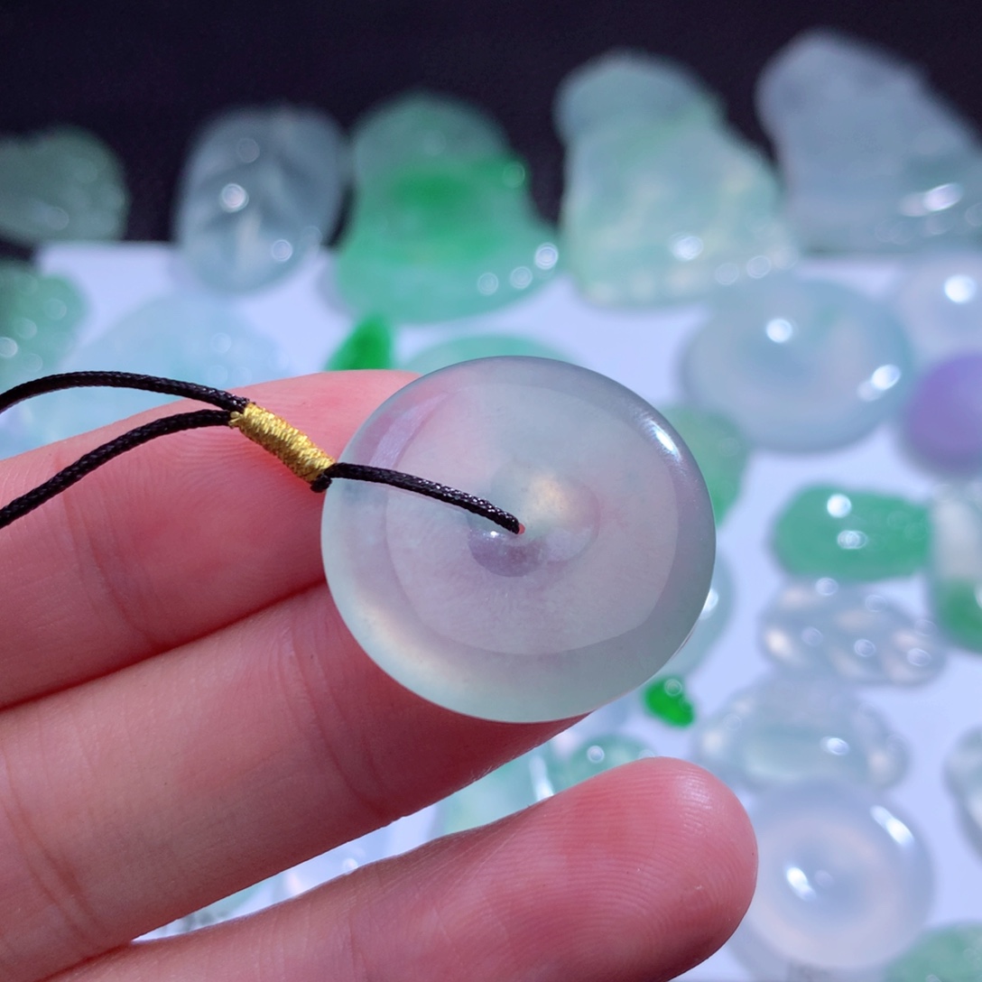 翡翠未镶嵌颈饰缅甸翡翠