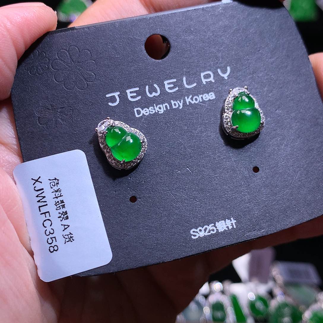 【闪购商品】颈饰银S925镶嵌翡翠