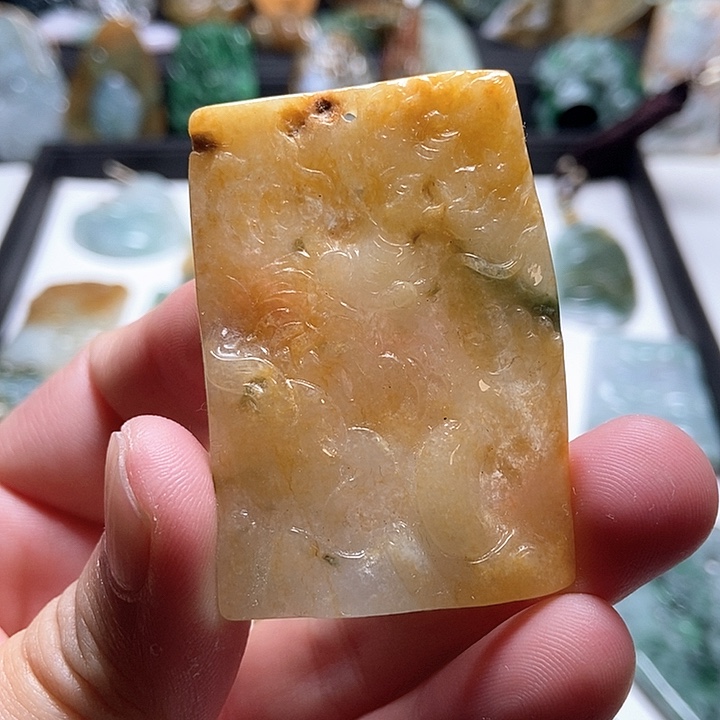 翡翠未镶嵌颈饰翡翠a货