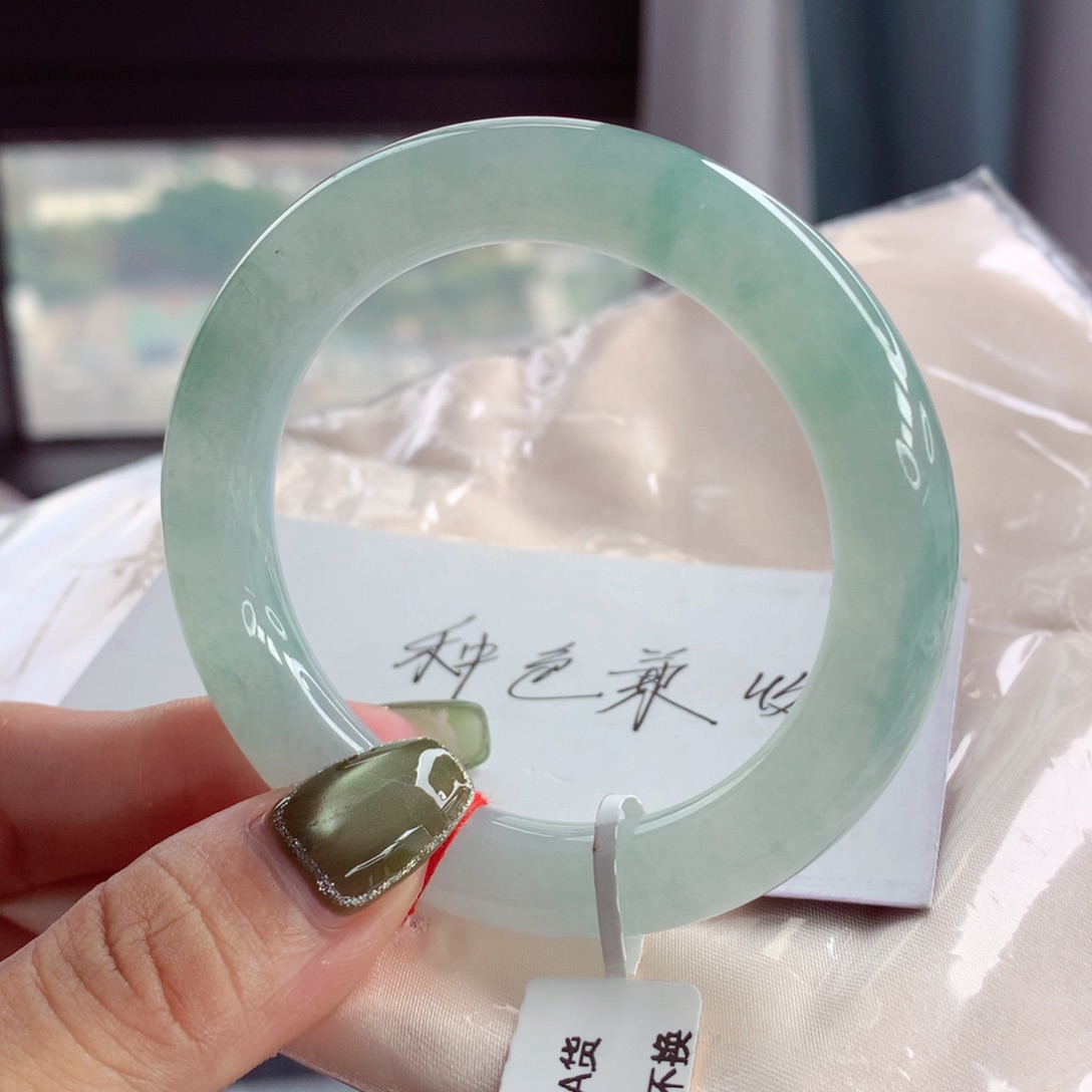 翡翠手镯（圆镯）未镶嵌50.7小胖圆 冰甜绿 小柒
