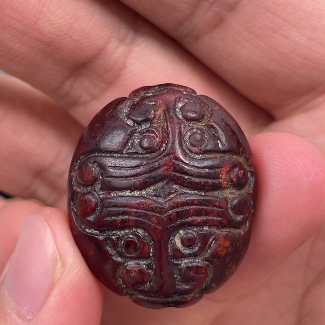 和田玉（糖玉）颈饰未镶嵌