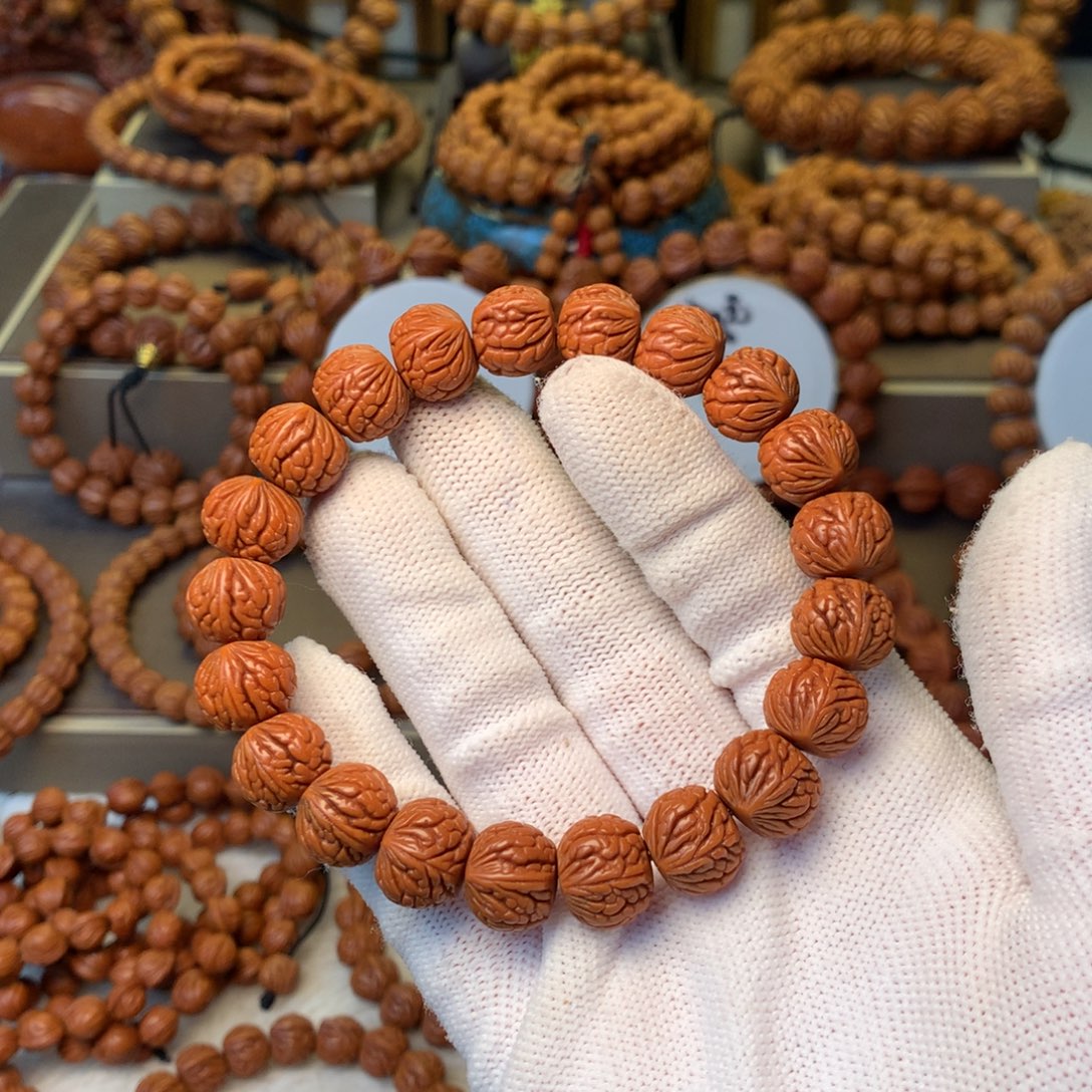 福***豆桃核手串秦岭龙纹