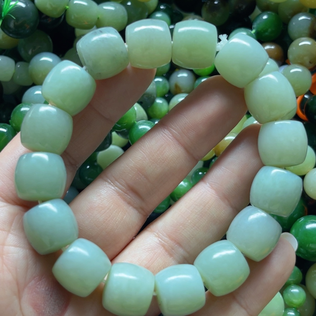 和田玉手链未镶嵌