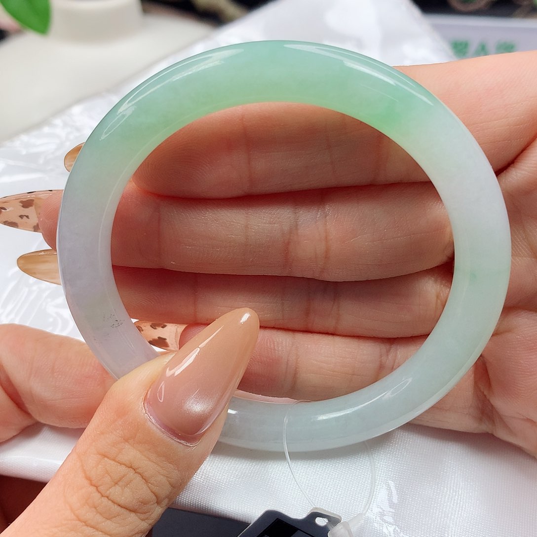 未镶嵌手镯翡翠31