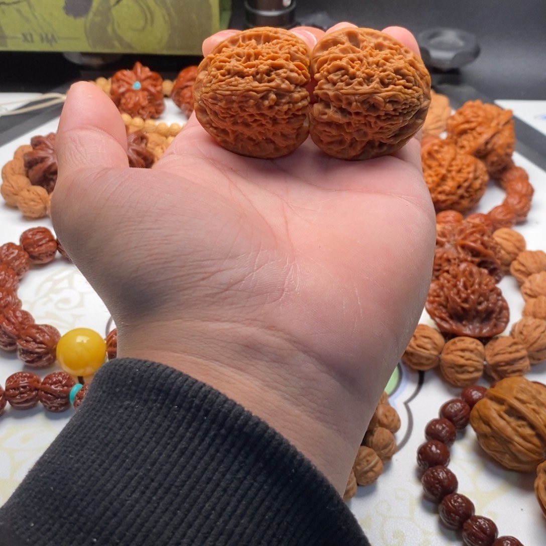 文玩核桃把件43全品南疆石