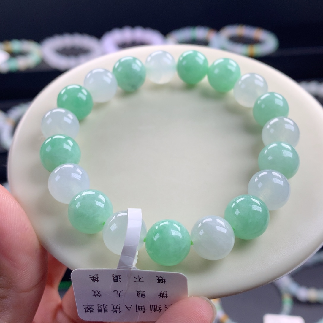 翡翠未镶嵌手链卡10