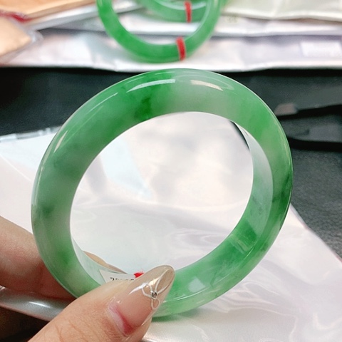 未镶嵌手镯翡翠1563