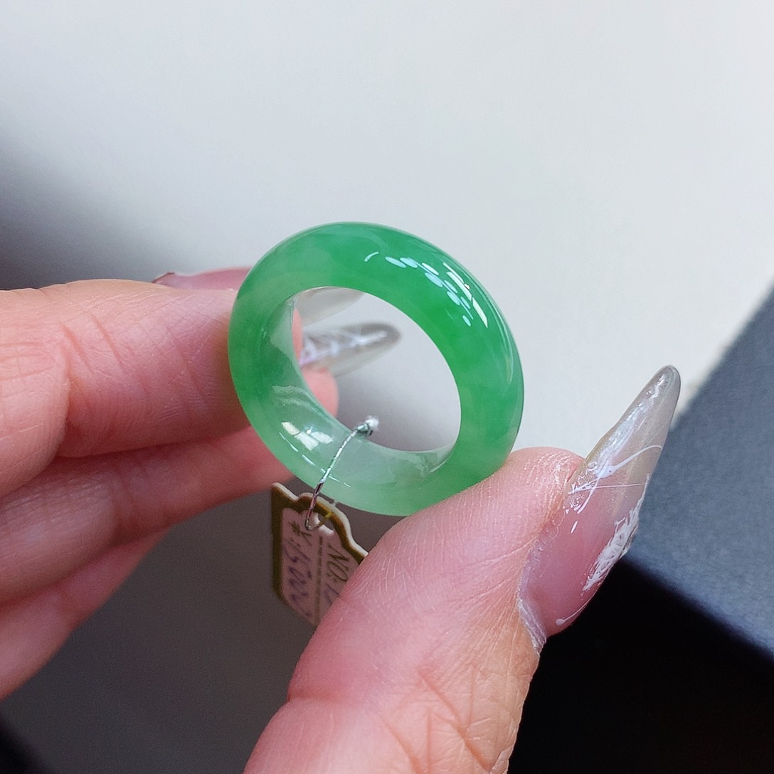 翡翠戒指未镶嵌15号