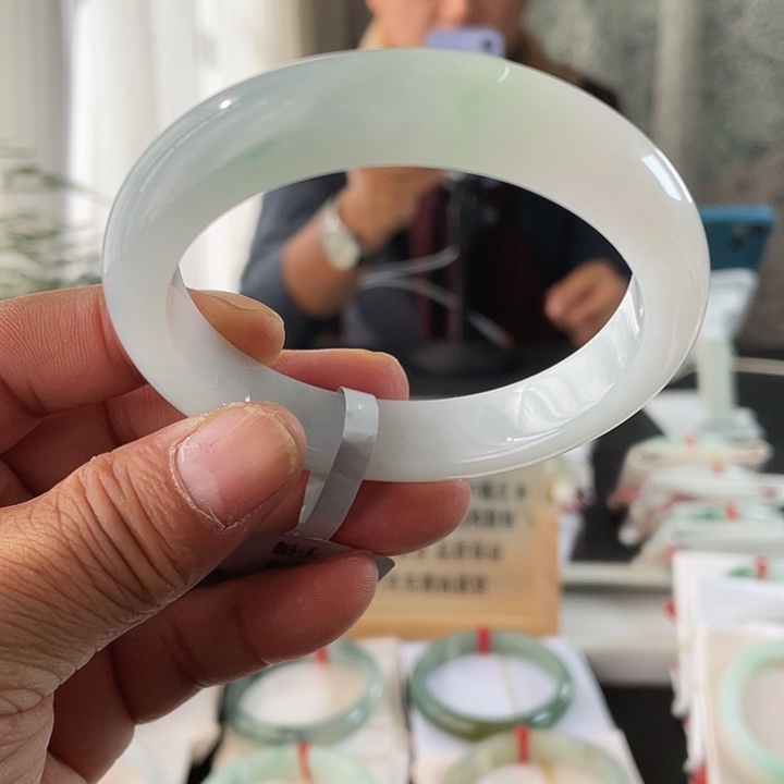 未镶嵌手镯翡翠成品