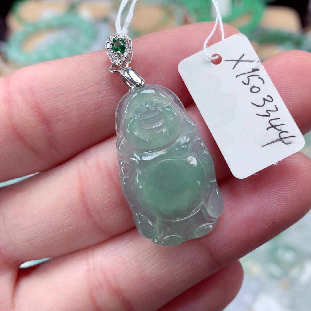 翡翠颈饰未镶嵌翡翠吊坠