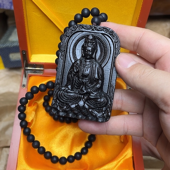 大叶紫檀（黑酸枝木类）