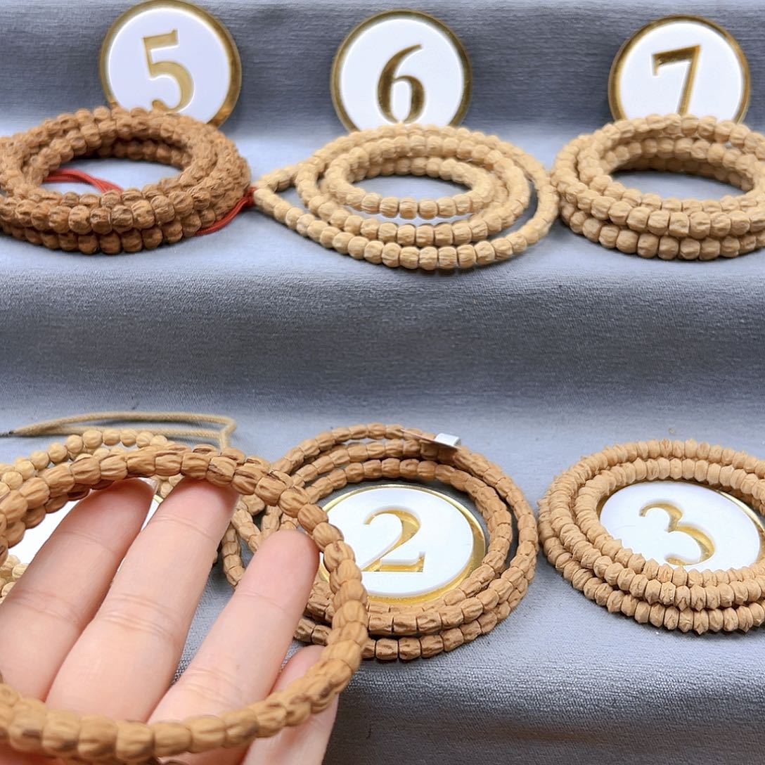 柏香籽/百香籽手串2*