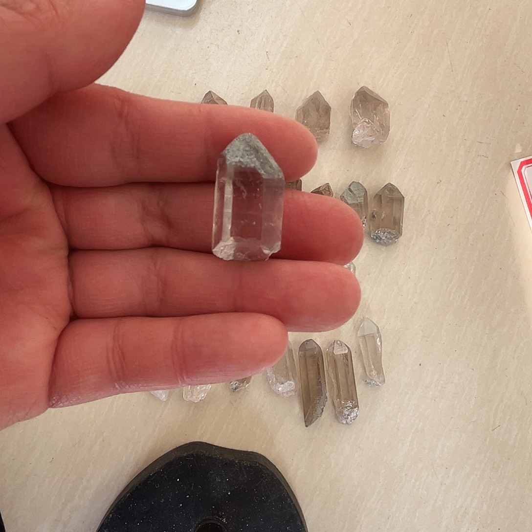 牛***儿未镶嵌水晶珠宝半成品