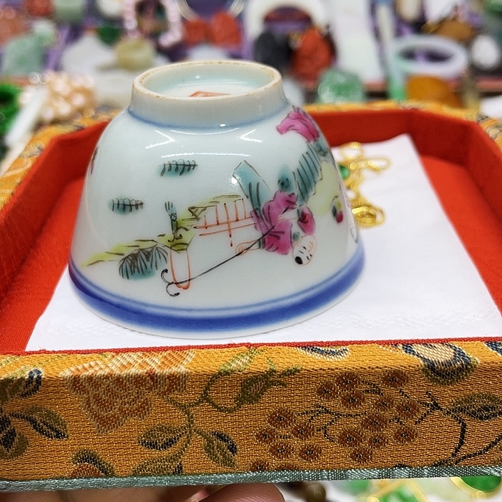 用***1青花手绘小主人杯子