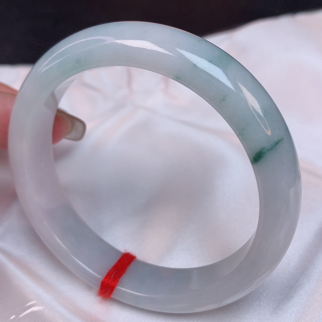 翡翠手镯未镶嵌56 翡翠手镯