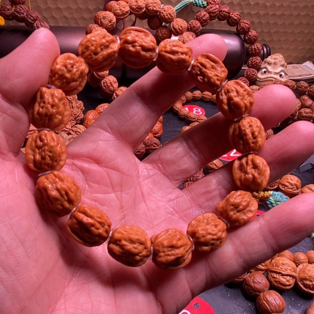 文玩核桃手串河南小蝉王