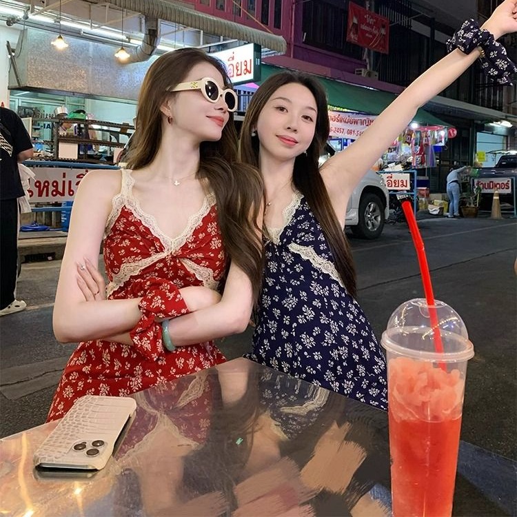 法式纯欲辣妹碎花吊带连衣裙小个子收腰显瘦气质洋气套装复古长裙