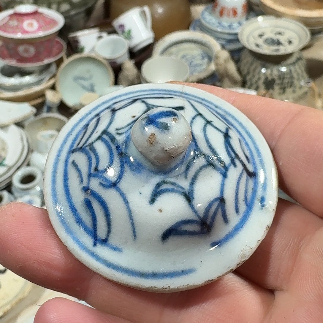 瓷片青花盖子，有冲线，顺丰包邮