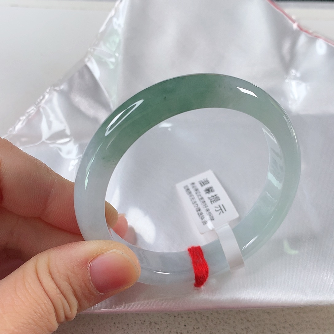 翡翠手镯未镶嵌①②①