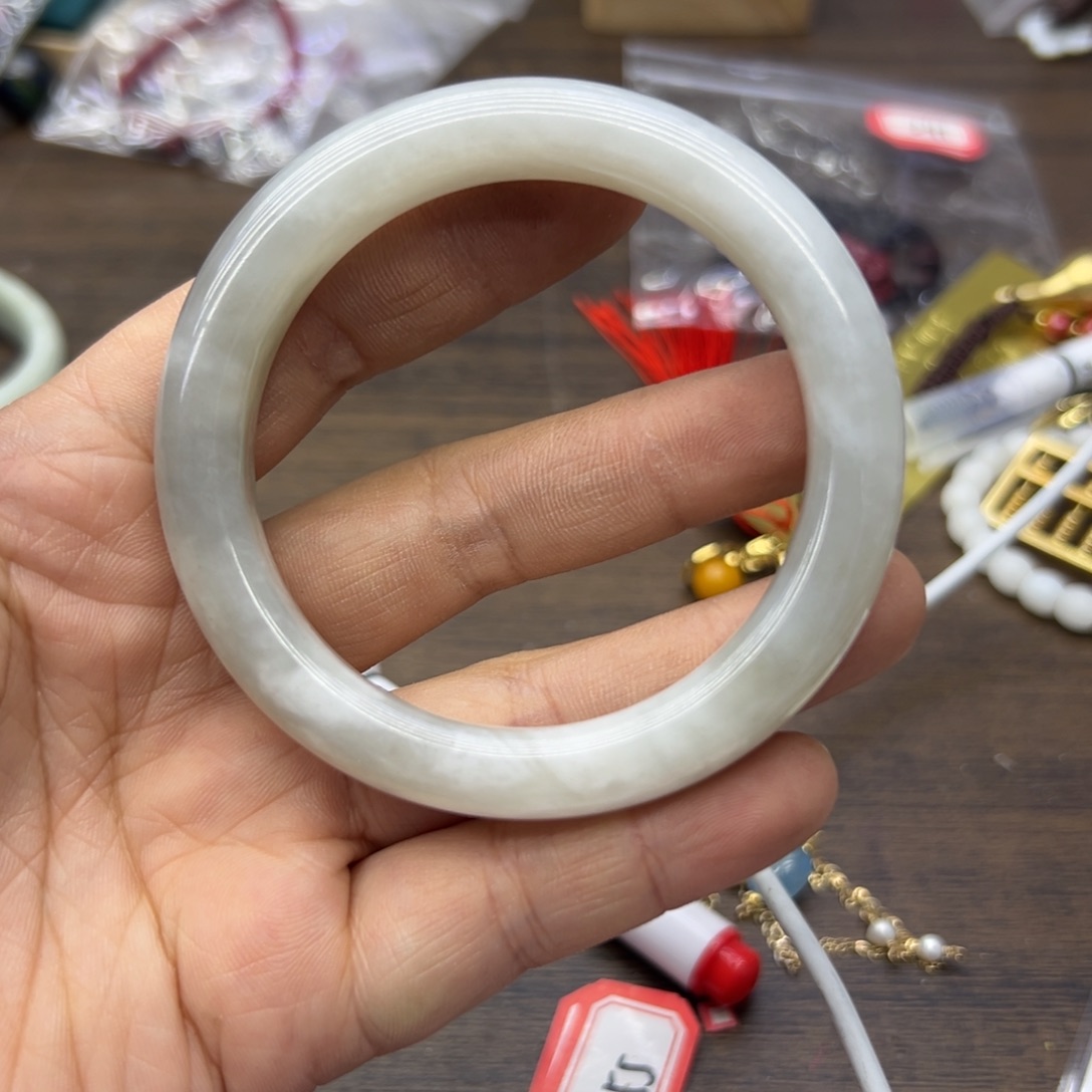 和田玉未镶嵌手镯58.3圈围97