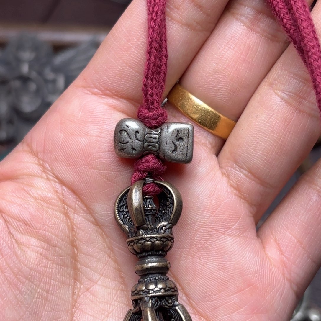 铜星月菩提吊坠项链