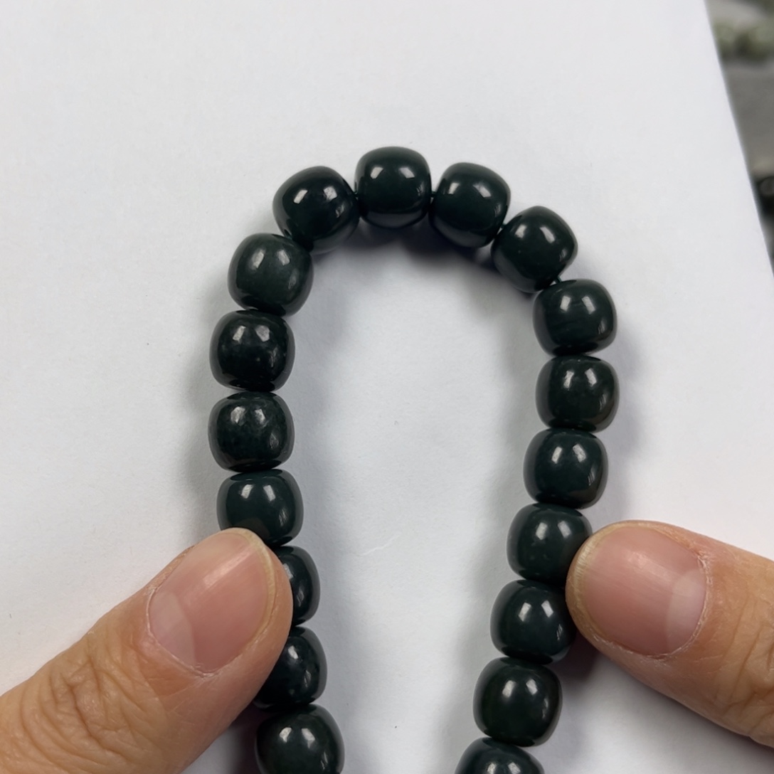 和田玉手链未镶嵌卡10老形珠