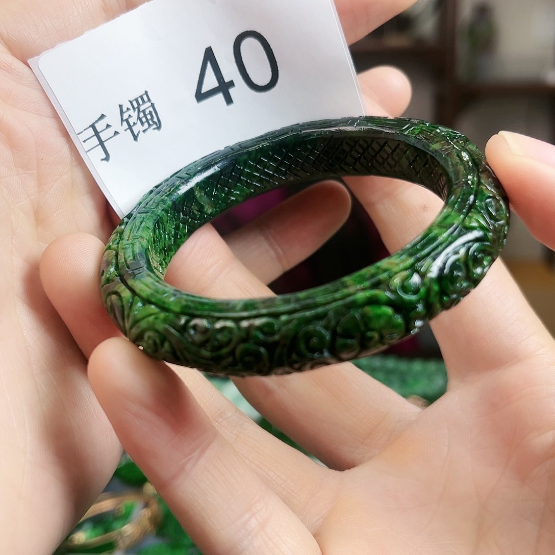 翡翠手镯未镶嵌手镯54.5