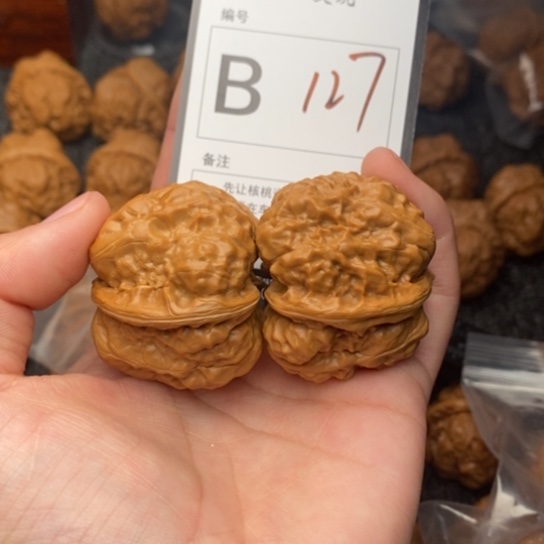 吊坠桃核古****！我是第一百39