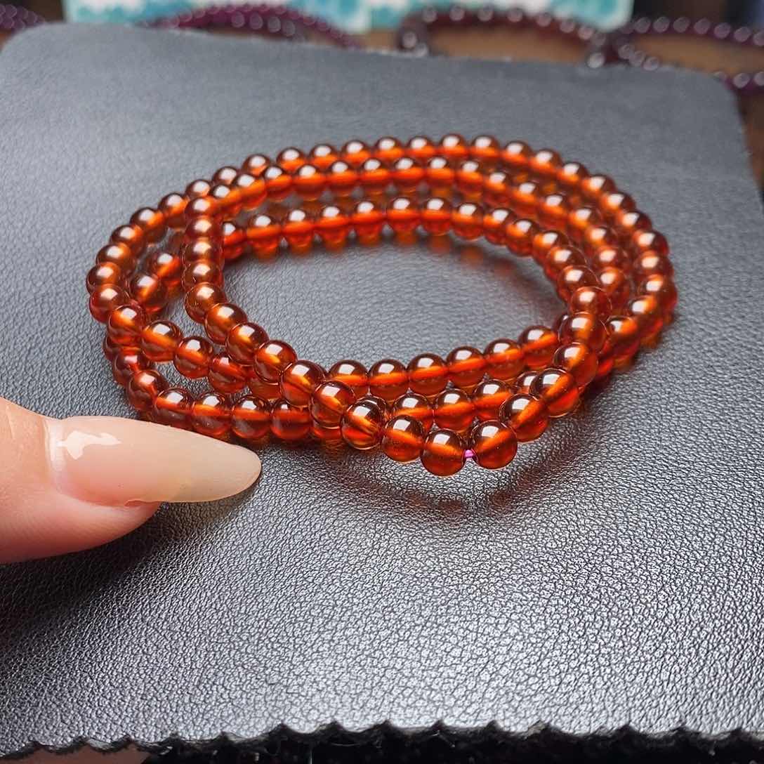 未镶嵌手链石榴石5.5 3圈橙红