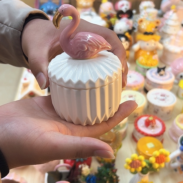 摆件陶瓷等行业的产品出口