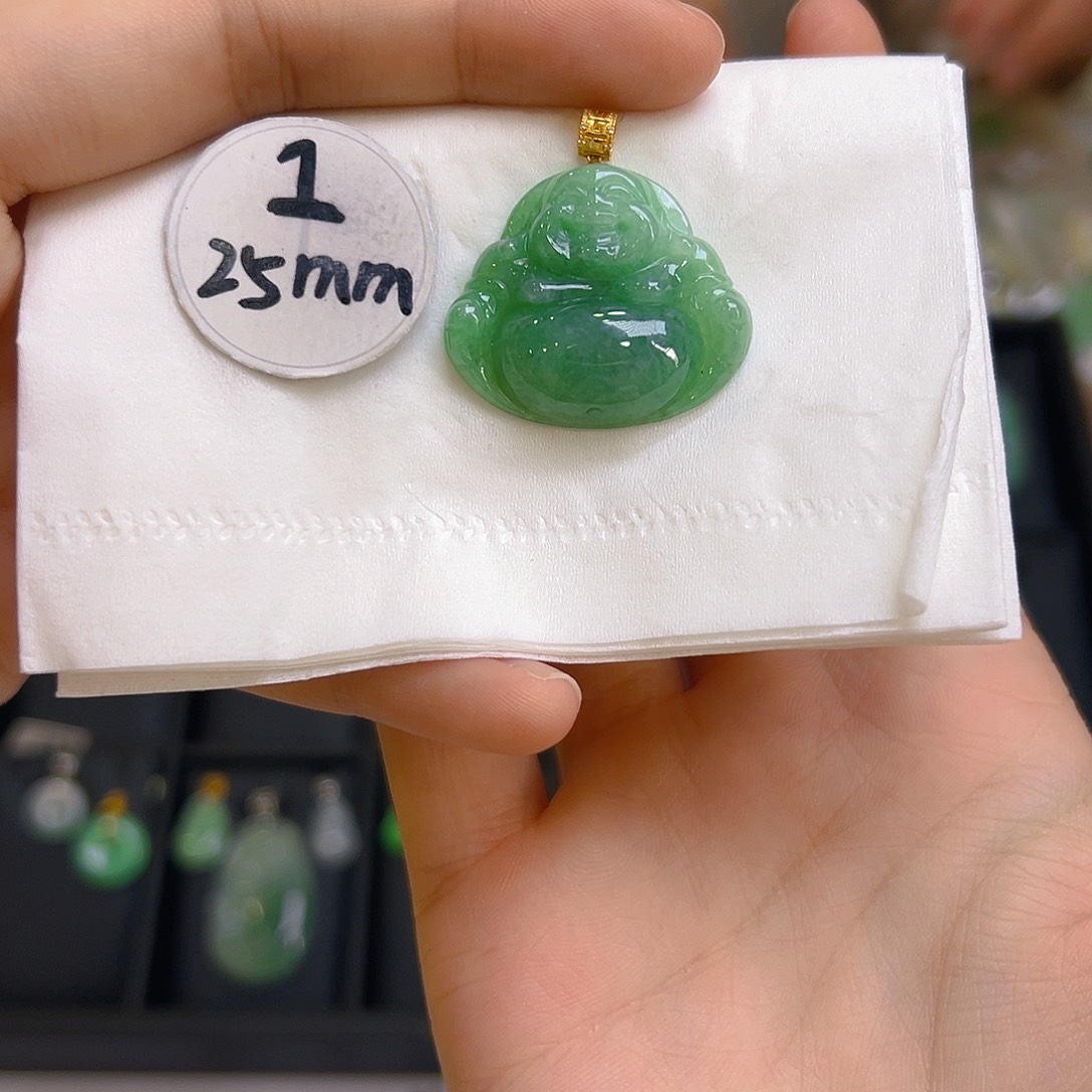 翡翠吊坠(不含链)18K金镶嵌翡翠