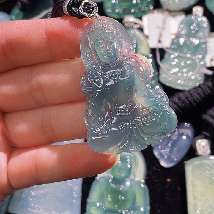 翡翠颈饰18K金镶嵌57，