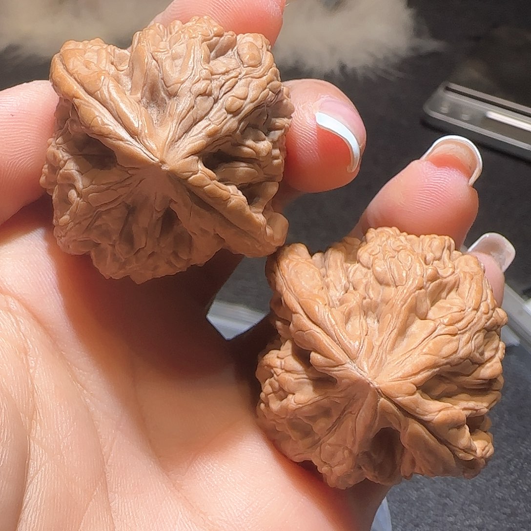 文玩核桃吊坠全品虎头王