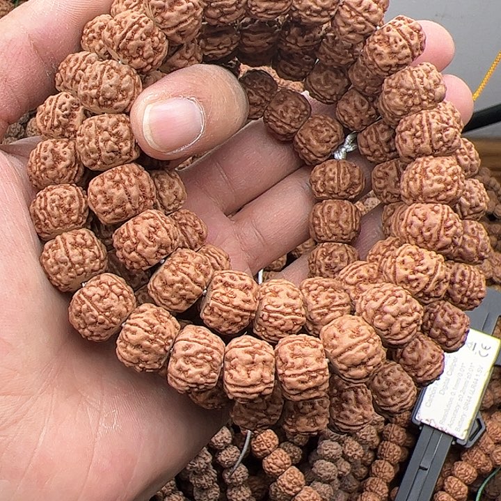 金刚菩提手串一****?藏式