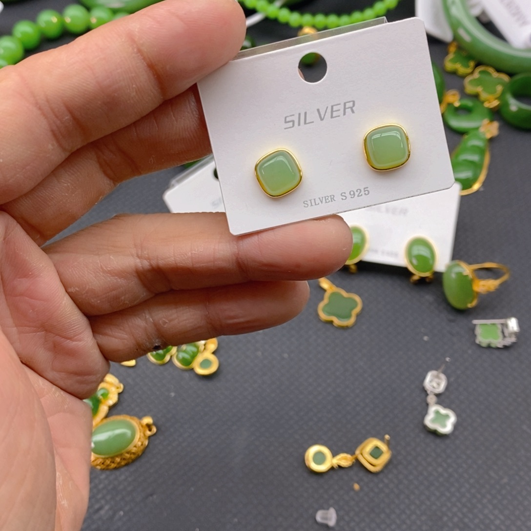 和田玉（碧玉）耳饰银S925镀金镶嵌