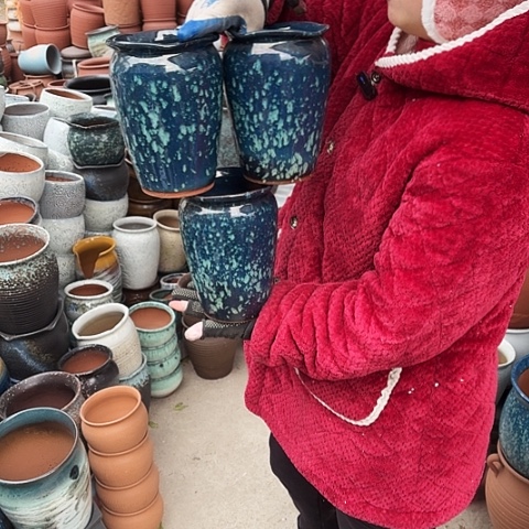 口14高20瑕疵盆子。 