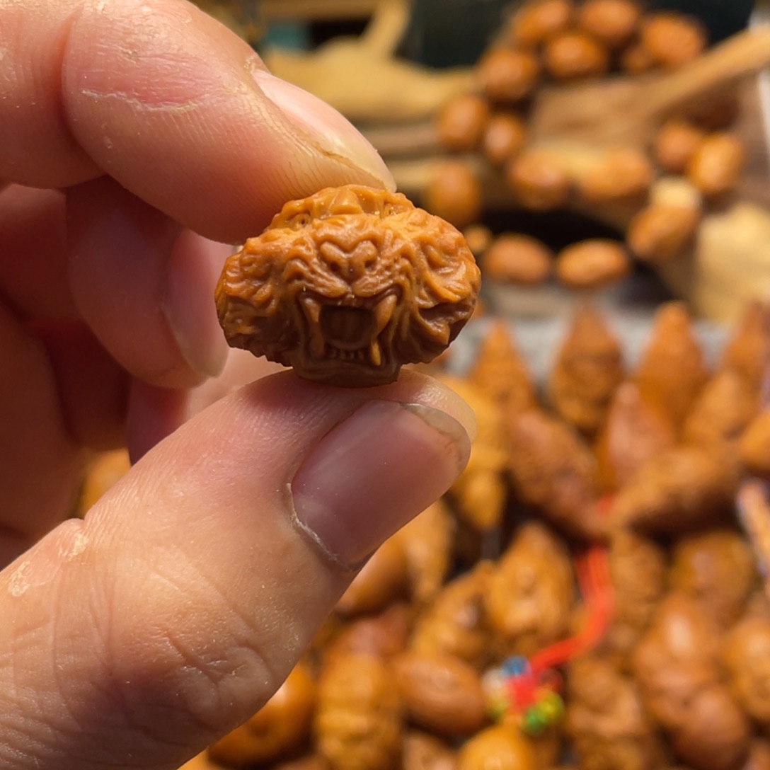 橄榄核手串/手链虎头530