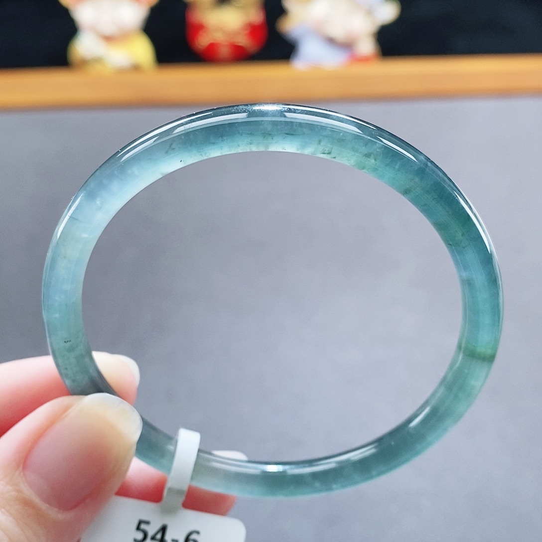 翡翠未镶嵌手镯26