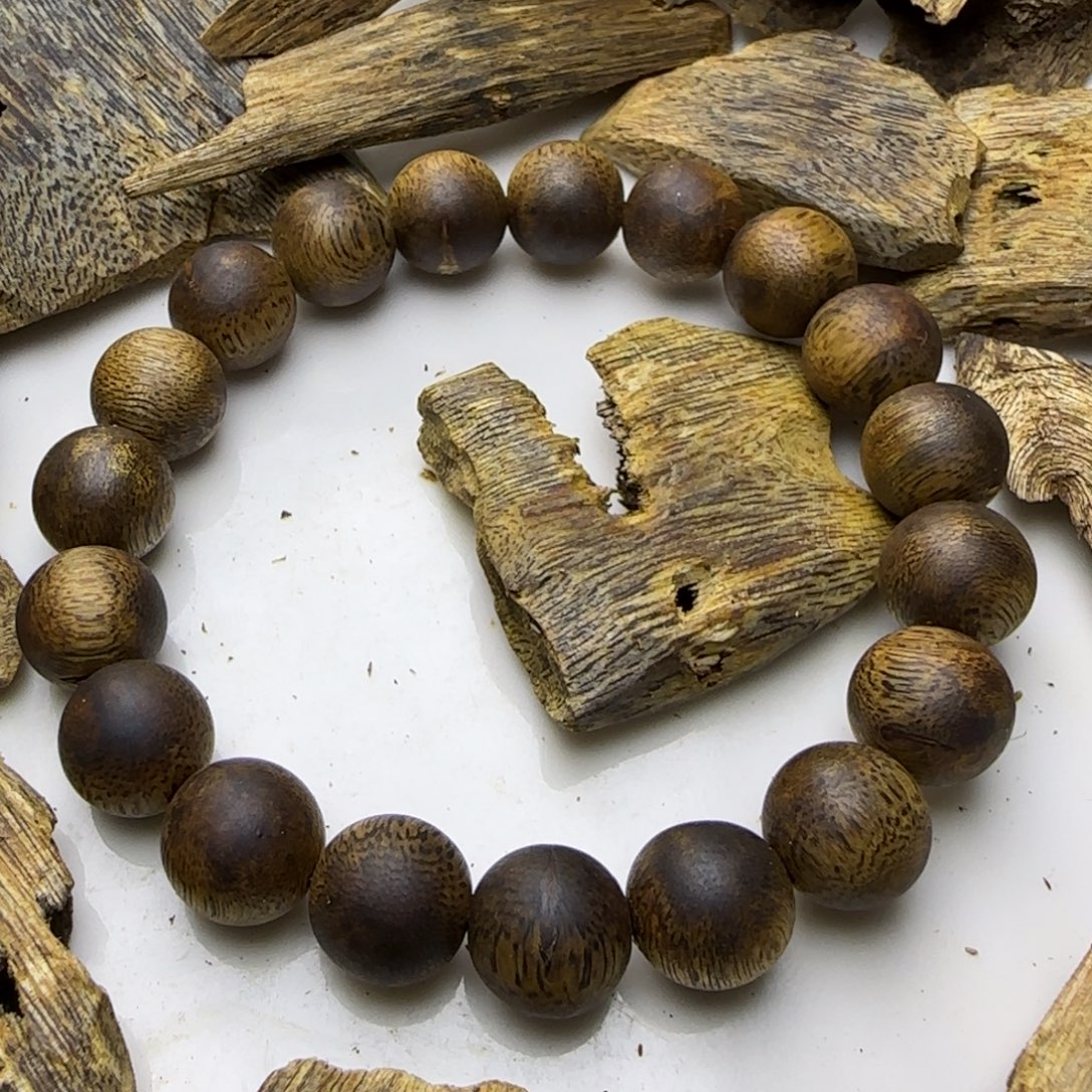 沉香沉香碎屑原汁原味1.1沉香