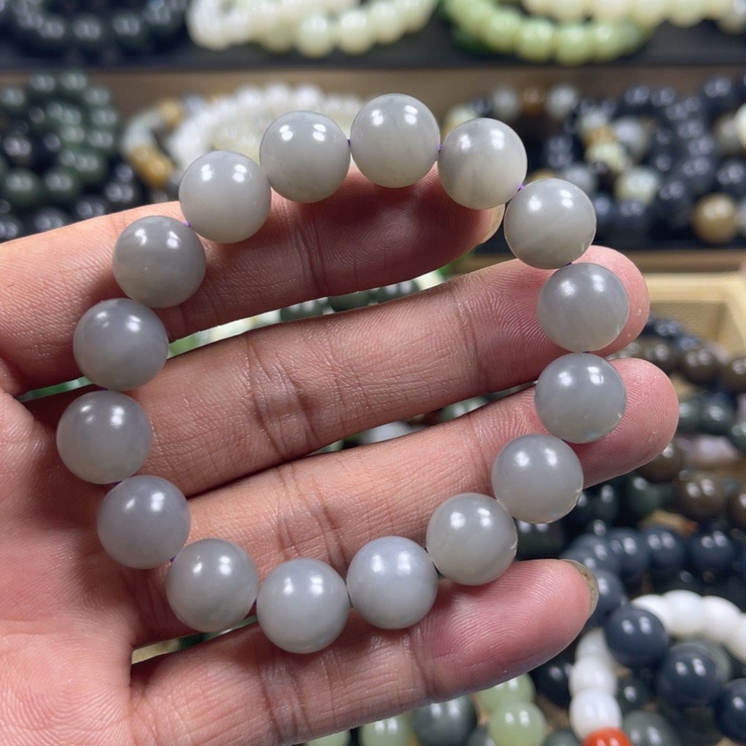 和田玉手串未镶嵌