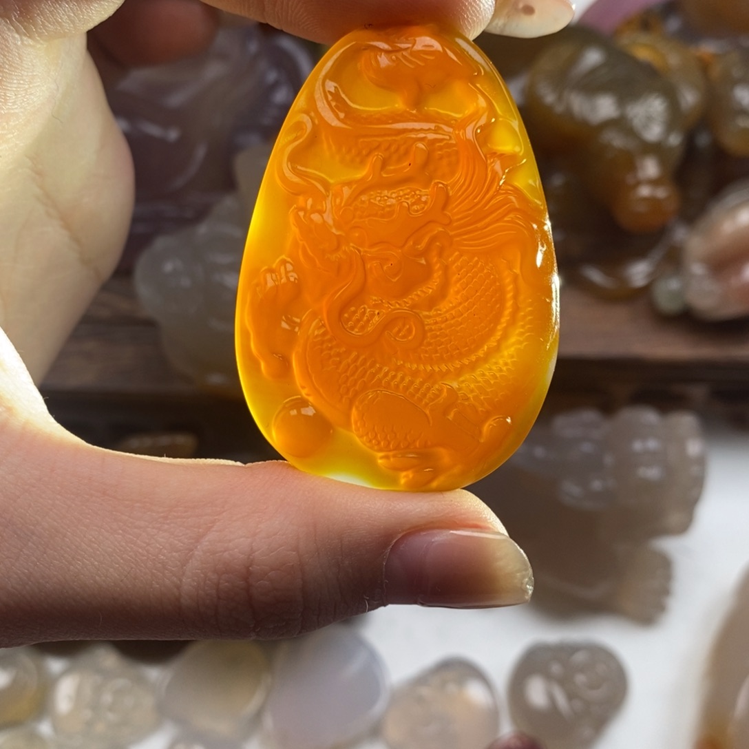 玛瑙/玉髓未镶嵌颈饰
