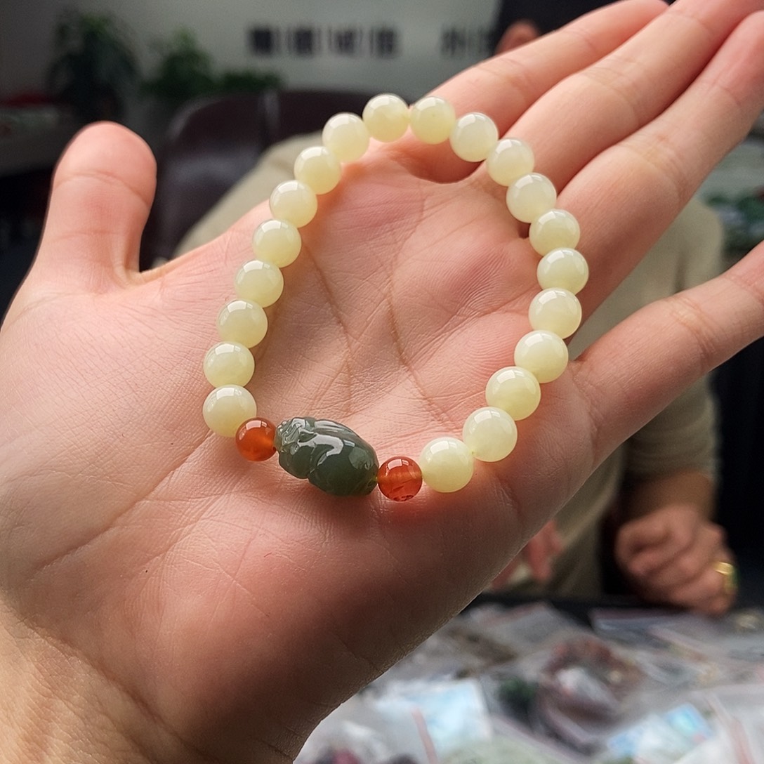 和田玉未镶嵌颈饰手串 颜色多样性发拍一发一