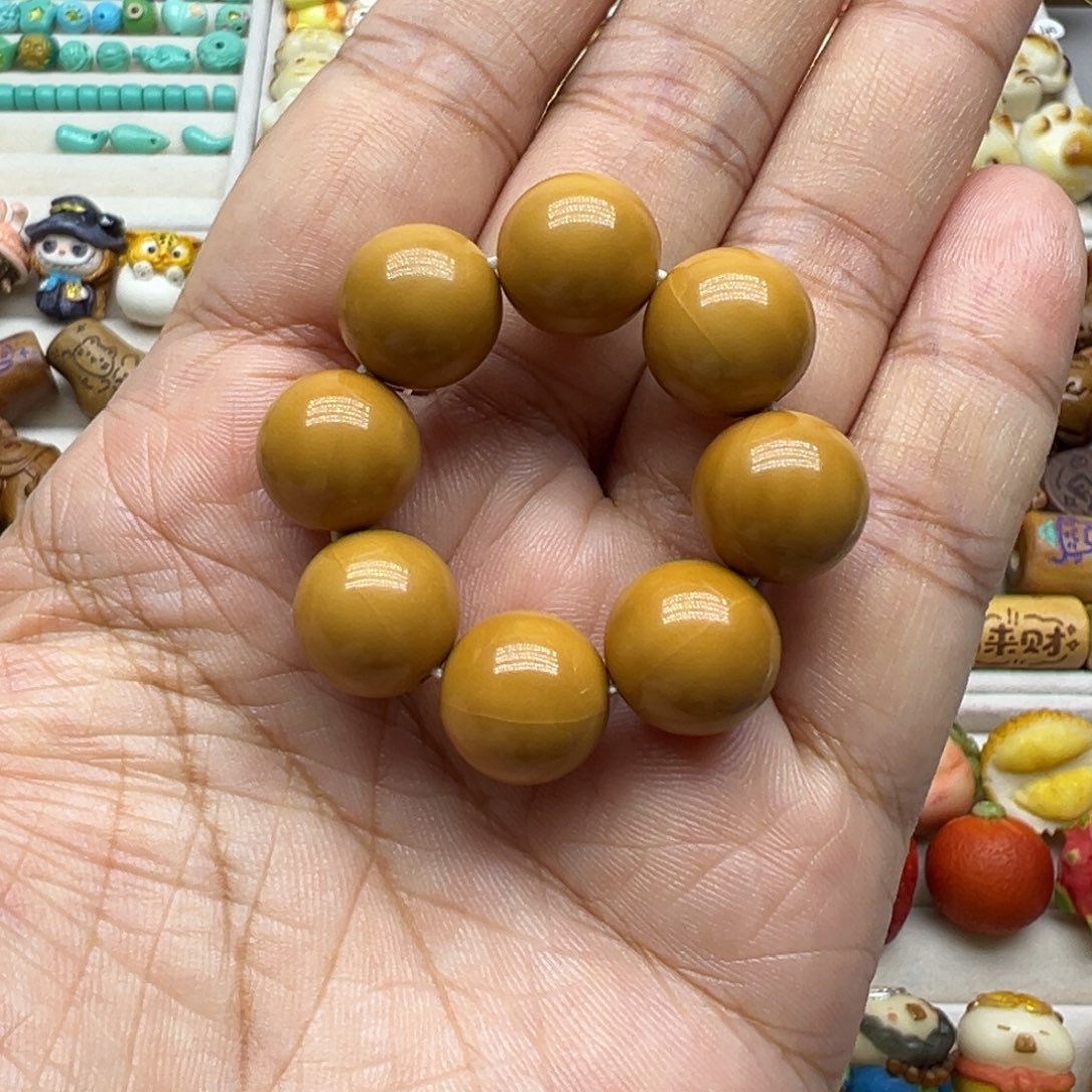 大叶紫檀（黑酸枝木类）