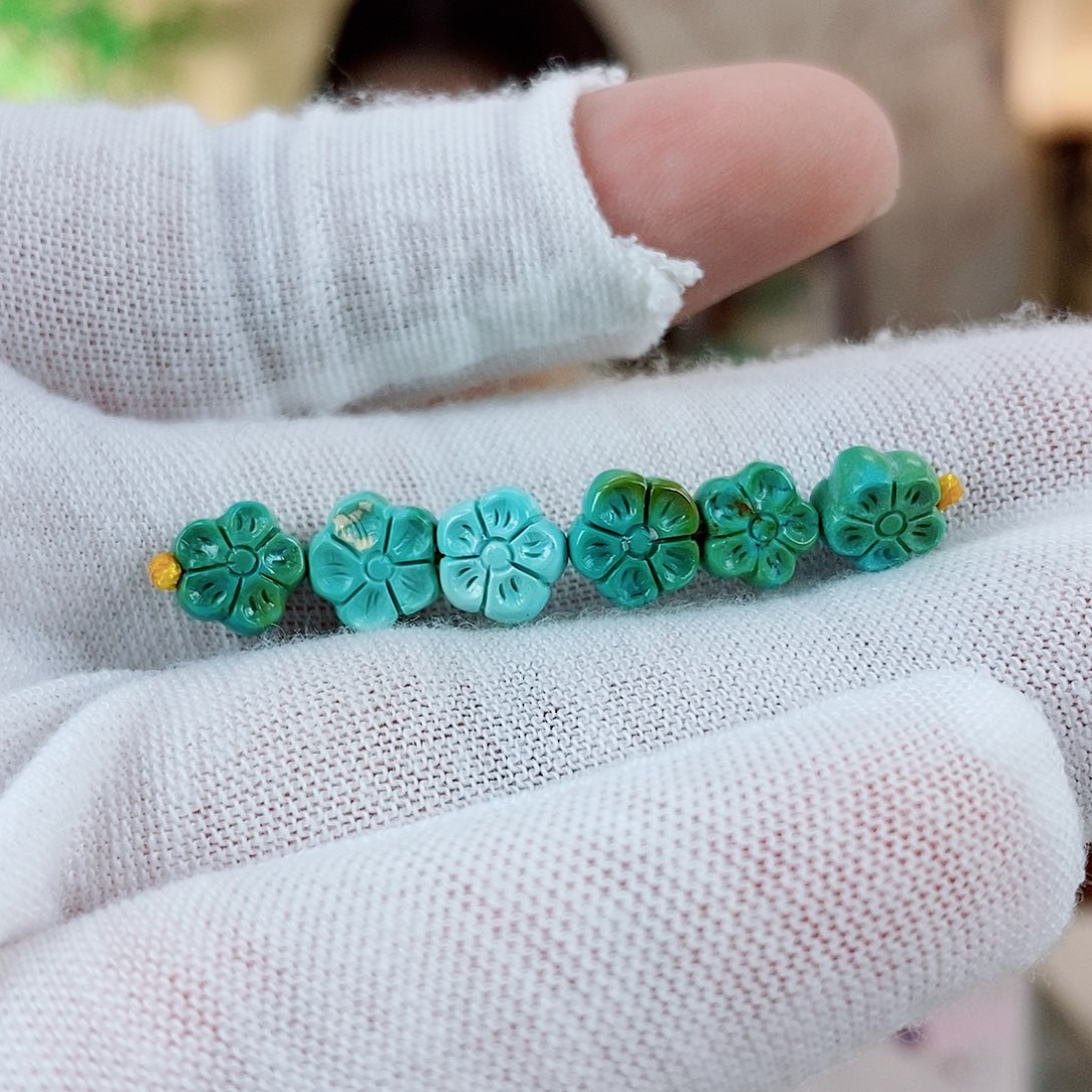 未镶嵌绿松石珠宝奇石